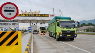 Korlantas Gandeng Pengemudi Ojol untuk Tangani Kendaraan Over Dimension Over Load