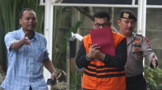 KPK Periksa Tiga Pegawai DJBC Semarang Terkait Kasus Dugaan Korupsi Bea Cukai