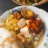 Kuliner Legendaris Sego Cawuk Ibu Sri Bertahan sejak 1993 di Banyuwangi