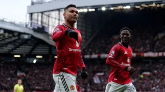 Laga Terakhir MU di Old Trafford Musim Ini, Casemiro dan Tyrell Malacia Resmi Pamitan