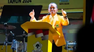 Lagu "Mas Bahlil Ganteng" Meledak di Medsos, Bahlil Lahadalia Cari Sosok Penciptanya dengan Penuh Keingintahuan