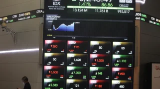 Lanjutkan Pelemahan, IHSG Sesi I Berada di Level 6.065