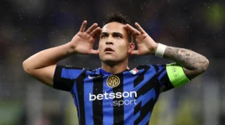 Lautaro Martínez Tampil Dominan Saat Inter Milan Rayakan Scudetto 2025/2026