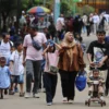 Libur Panjang Kenaikan Isa Almasih, Ragunan Ramai Dikunjungi Wisatawan dari Berbagai Daerah