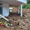 Longsor Agam, Sumbar Tumbuk 3 Rumah, 1 Meninggal, 6 Dirawat