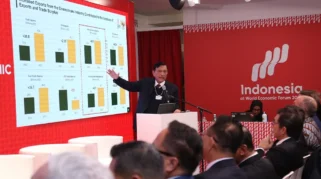 Luhut Minta Maaf kepada Investor Global atas Gejolak Pasar Keuangan Indonesia