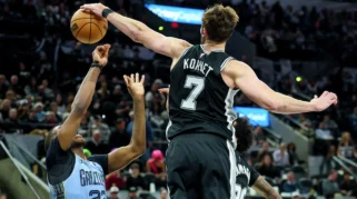 Luke Kornet dan Blok Spektakuler yang Mengantarkan Spurs ke NBA Finals 2026