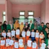 Mahasiswa KKN Universitas Muhammadiyah Jember Gelar Parenting dan Jumat Bersih di TK Islam Assahudin
