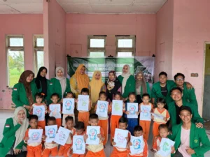 Mahasiswa KKN Universitas Muhammadiyah Jember Gelar Parenting dan Jumat Bersih di TK Islam Assahudin
