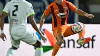 Mariano Peralta Jadi Kandidat Terkuat Pemain Terbaik BRI Liga 1 Musim 2025/2026