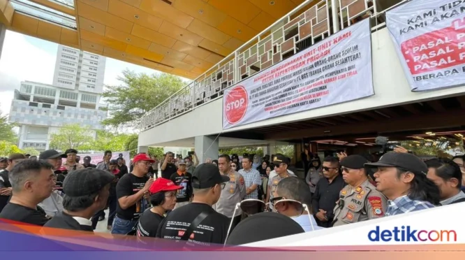 Masalah Penjualan Unit di Boca View: Pemilik Condo Bersengketa dengan Asosiasi Pengelola