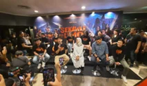 Meet & Greet Pemeran Sekawan Limo Diserbu Ribuan Fans di Gresik, Bayu Skak Sampai Kewalahan