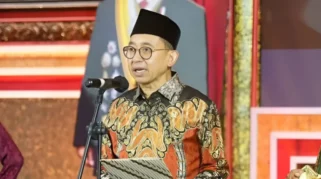 Menbud Fadli Zon Tegaskan Iduladha sebagai Simbol Keikhlasan dan Solidaritas Umat Muslim