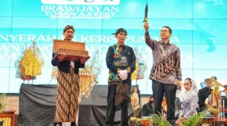 Menbud Fadli Zon Umumkan LSP Keris Indonesia Perkuat Standar Profesi Perkerisan