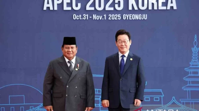 Menlu China Undang Presiden Prabowo Hadiri APEC November Mendatang
