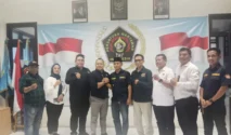 Mensos dan Ketua Umum Karang Taruna Kunjungi Sekolah Rakyat di Bekasi