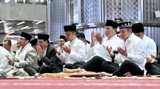 Mensos Saifullah Yusuf Ajak Masyarakat Utamakan Tabayun Usai Salat Iduladha di Masjid Istiqlal