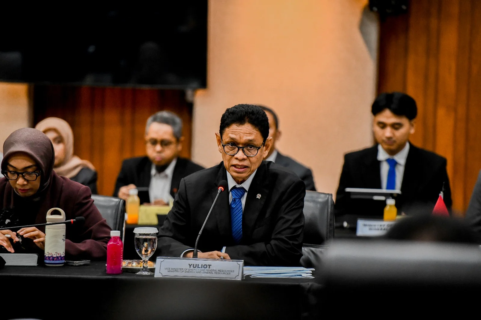 Menteri ESDM Tegaskan Hulu Migas Dikecualikan dari Kebijakan BUMN Khusus Ekspor