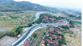 Menteri PU Sebut Pembangunan Flyover Perlintasan Sebidang Dilakukan Bertahap