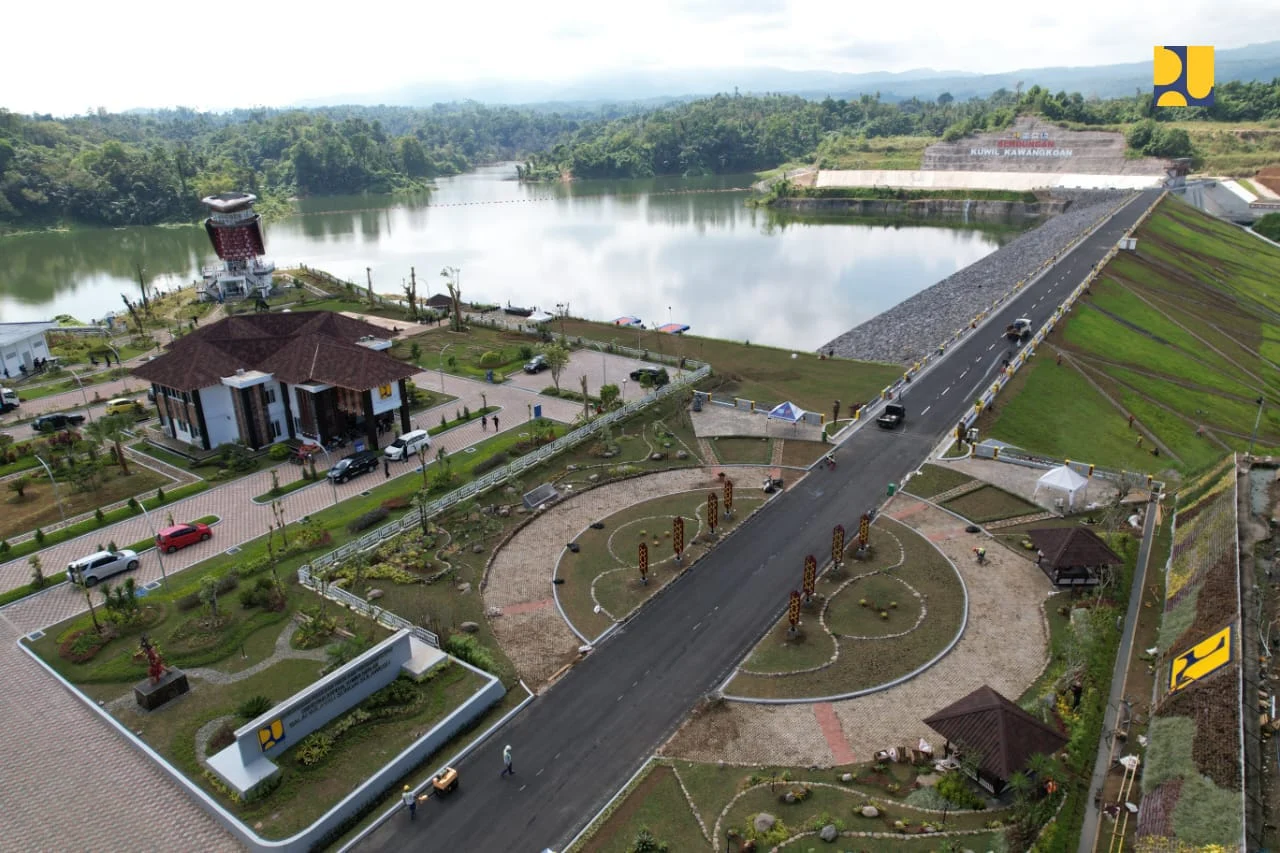 Menteri PU Targetkan Renovasi Jembatan Bok Wedi di Pasuruan Rampung Akhir Tahun untuk Cegah Banjir Jalur Pantura