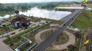 Menteri PU Targetkan Renovasi Jembatan Bok Wedi Kota Pasuruan Rampung Akhir Tahun untuk Cegah Banjir Jalur Pantura