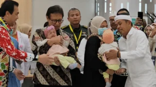 Menurunkan Kematian Ibu dan Bayi dengan Kolaborasi Ilmu Kedokteran dan Tradisi Budaya