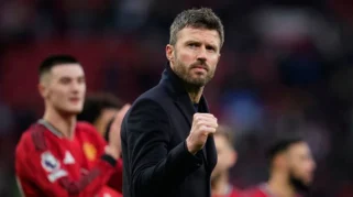 Michael Carrick Masuk Nominasi Manajer Terbaik Liga Inggris Musim Ini