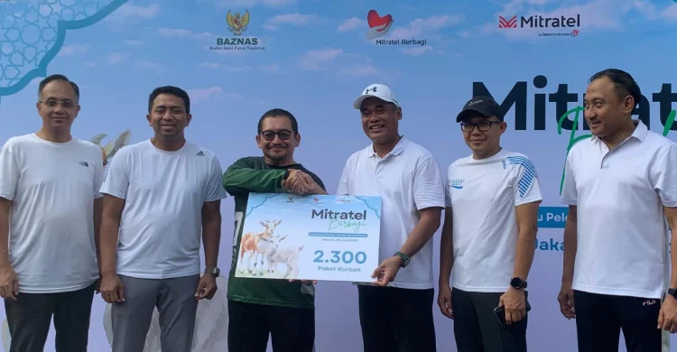 Mitratel Salurkan 3.388 Paket Daging Kurban ke Wilayah Bencana Sumatra Melalui BAZNAS