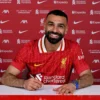 Mohamed Salah Tolak Tawaran Saudi, Pilih Bertahan di Eropa dan Siapkan Kepindahan dari Liverpool