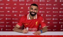 Mohamed Salah Tolak Tawaran Saudi, Pilih Bertahan di Eropa dan Siapkan Kepindahan dari Liverpool