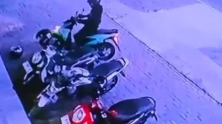 Motor Inventaris BMT NU Grujugan Bondowoso Dibawa Kabur Maling di Siang Bolong