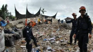Nenek Sofimarni, Penyintas Gempa Padang 2009, Berangkat Naik Haji Berkat Iuran Anak-Anaknya