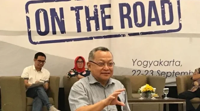 Pakar Ekonomi Sebut Pelemahan Rupiah Berpotensi Mengancam Industri Otomotif Nasional