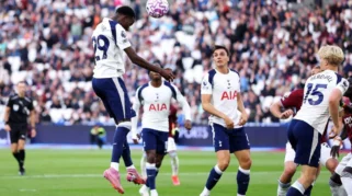 Pape Sarr Berpeluang Tinggalkan Tottenham Usai Dipanggil Timnas