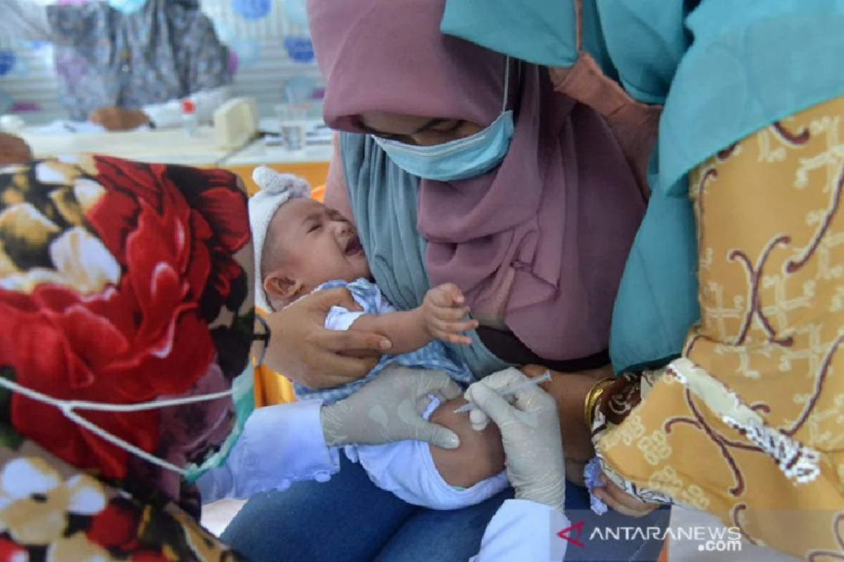 Pelukan Ibu dan Upaya Meningkatkan Imunisasi Anak di Banda Aceh