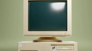 Penemuan Mengagumkan: Lemari Penuh Game PC Box Besar Tahun 90-an Milik Ayah