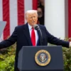 Pengadilan Banding AS Tunda Pemblokiran Tarif Global 10 Persen Trump