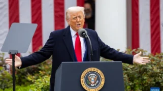 Pengadilan Banding AS Tunda Pemblokiran Tarif Global 10 Persen Trump