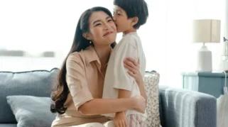 Pengembang Indie Membuat Game 'Descent into Madness' Terinspirasi dari Kasih Sayang Ibu