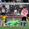 Peran Caoimhín Kelleher dalam Pertahanan Brentford saat Dikalahkan Manchester City 3-0