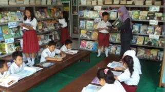 Peran perpustakaan sekolah di Hari Pendidikan Nasional