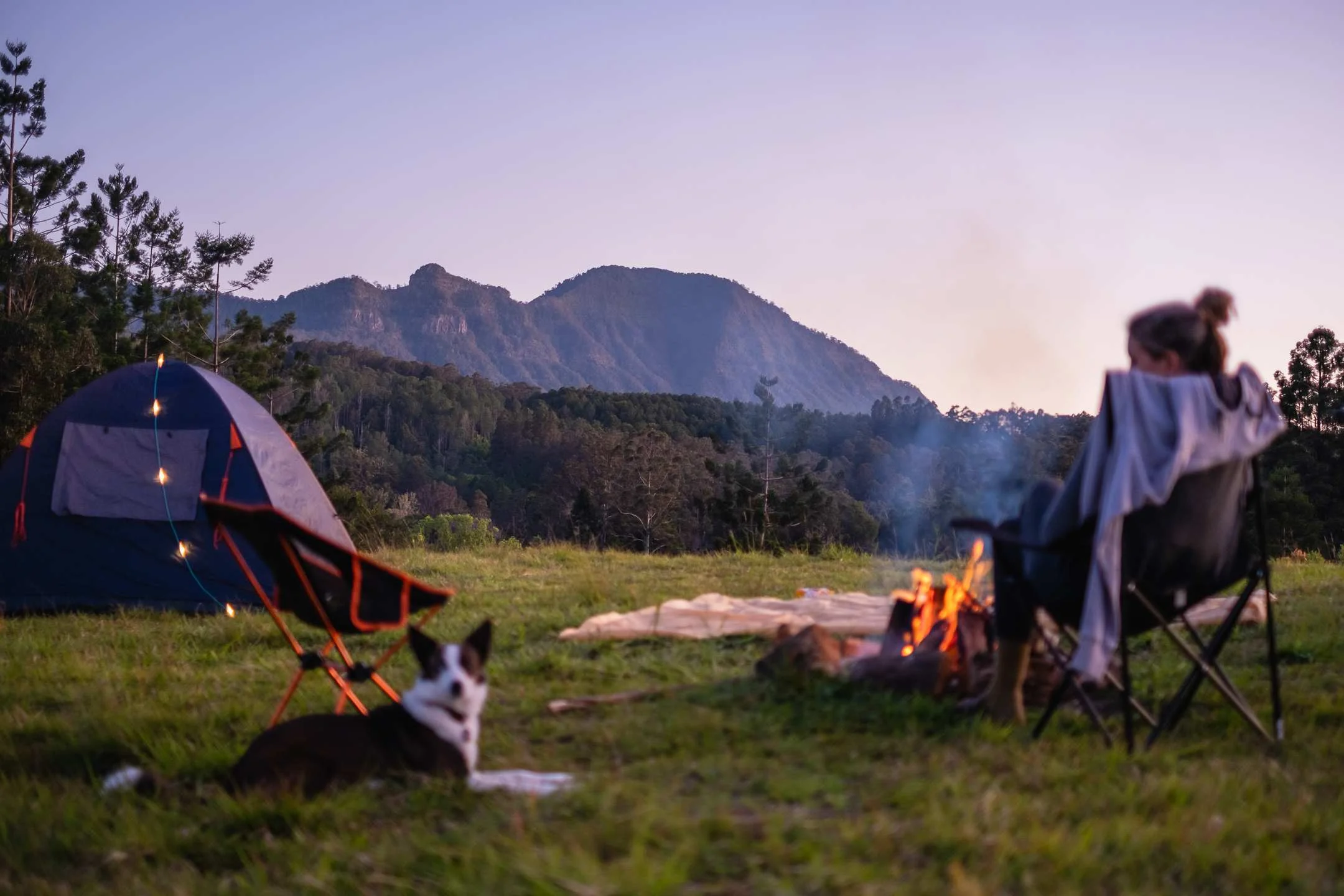 Perbandingan Spot Camping di Sekitar Blue Fire
