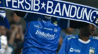 Persib Bandung pertahankan puncak klasemen liga 1 usai kemenangan tipis atas PSIM