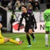 Pertarungan Sengit di Volkswagen Arena: VfL Wolfsburg Hadapi Bayern München di Bundesliga