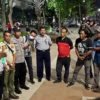 Petugas Bersihkan 13 Jukir Liar di Blok M dan Berikan Pembinaan di Panti Sosial