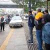 Picu Kemarahan PKL di Kawasan Cicadas, Dedi Mulyadi Tegaskan Trotoar untuk Pejalan Kaki Tanpa Ganti Rugi