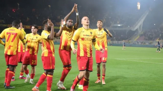 Pisa vs Lecce 1-2, Lecce Raih Kemenangan Penting, Pisa dan Verona Terdegradasi