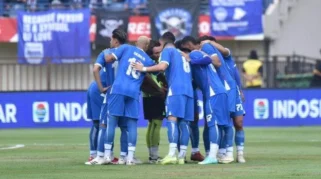 Pitch Invasion di Parepare, Persib Bandung Pastikan Rombongan Tim Aman dan Fokus Laga Pamungkas