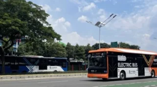 PLN Dorong Penggunaan Transportasi Publik Listrik untuk Kurangi Emisi di Jakarta