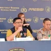 Polda Metro Jaya Bongkar Peredaran Obat Keras Ilegal Berkedok Toko Kosmetik di Bekasi